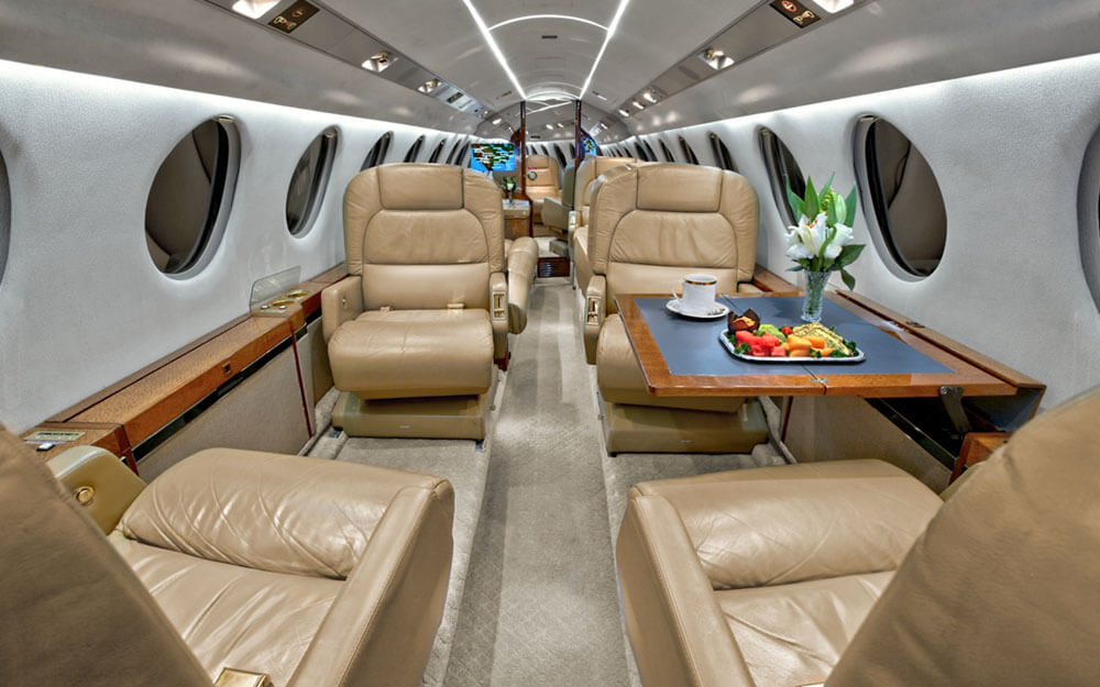 photo of the aircraft Dassault Falcon 50